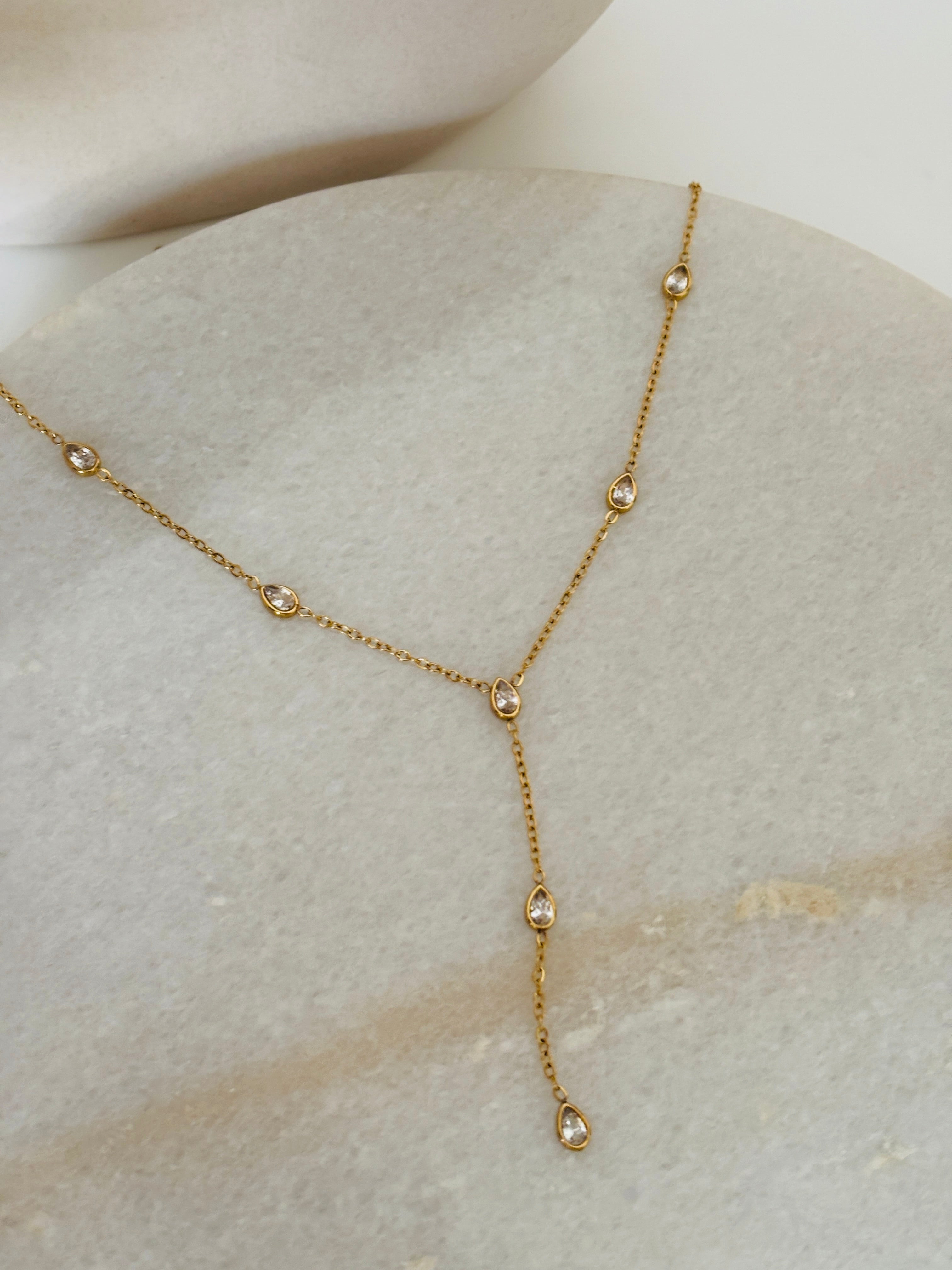 Minimal Y necklace