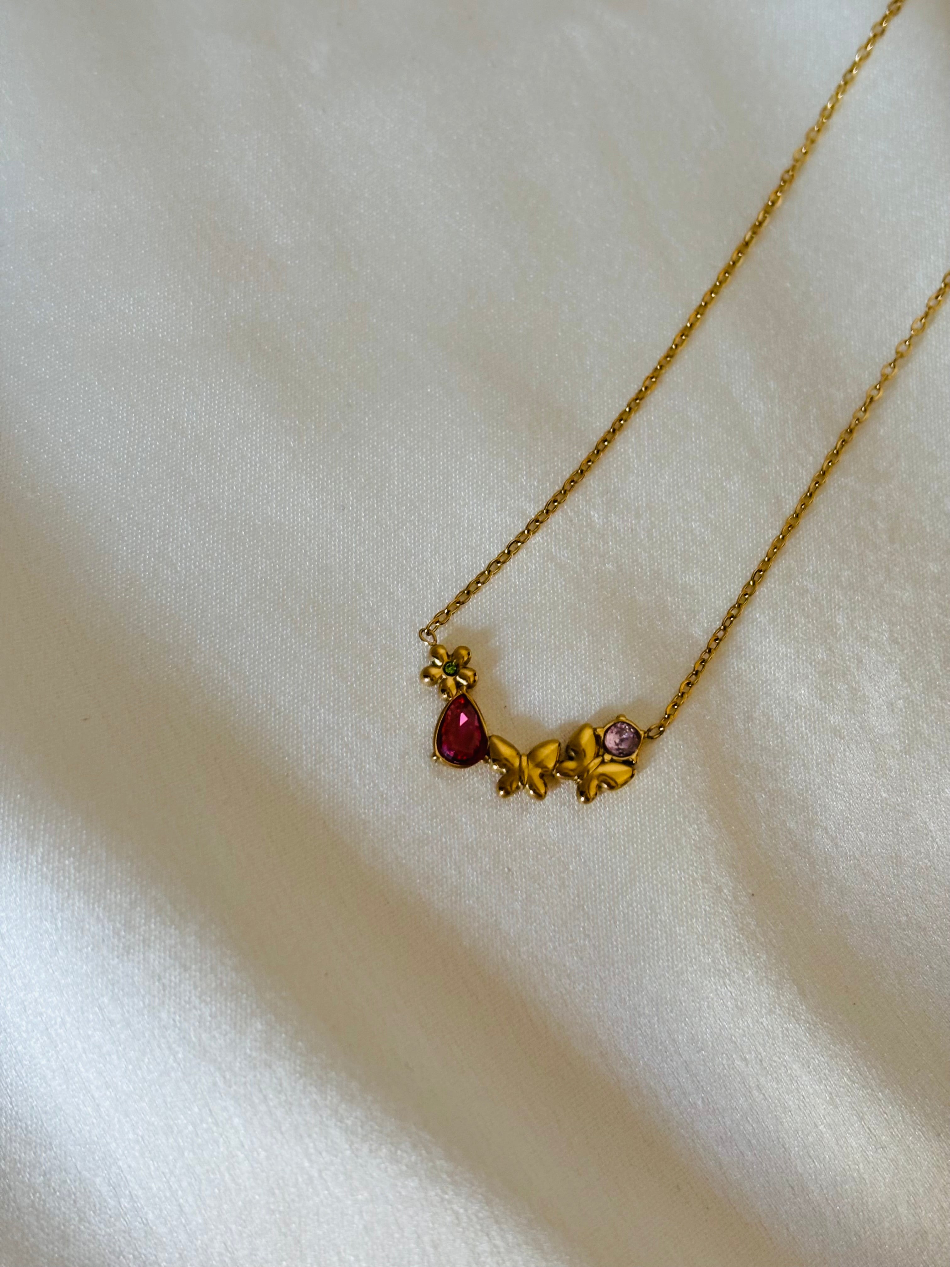 Riona necklace