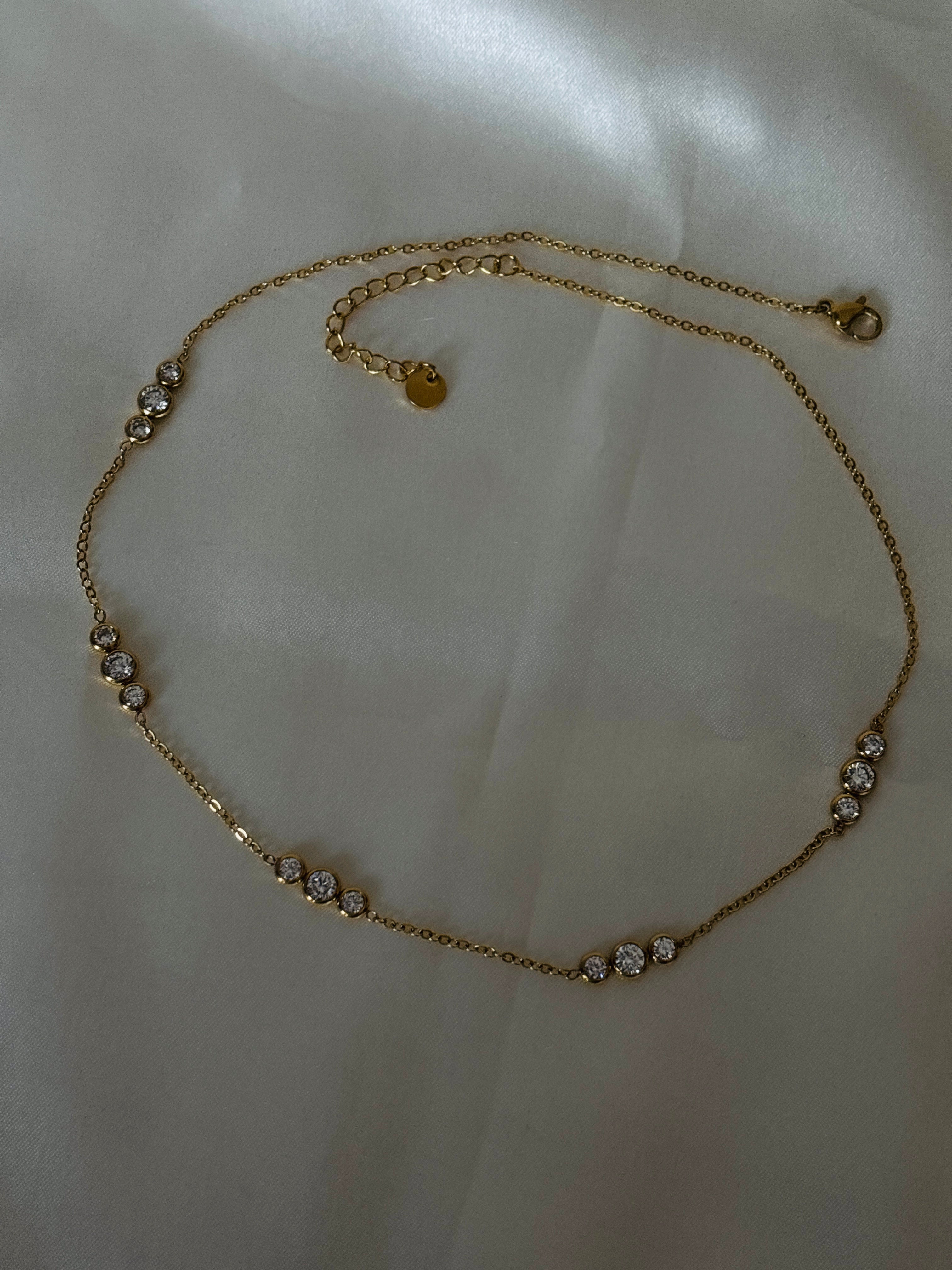 Mihra necklace