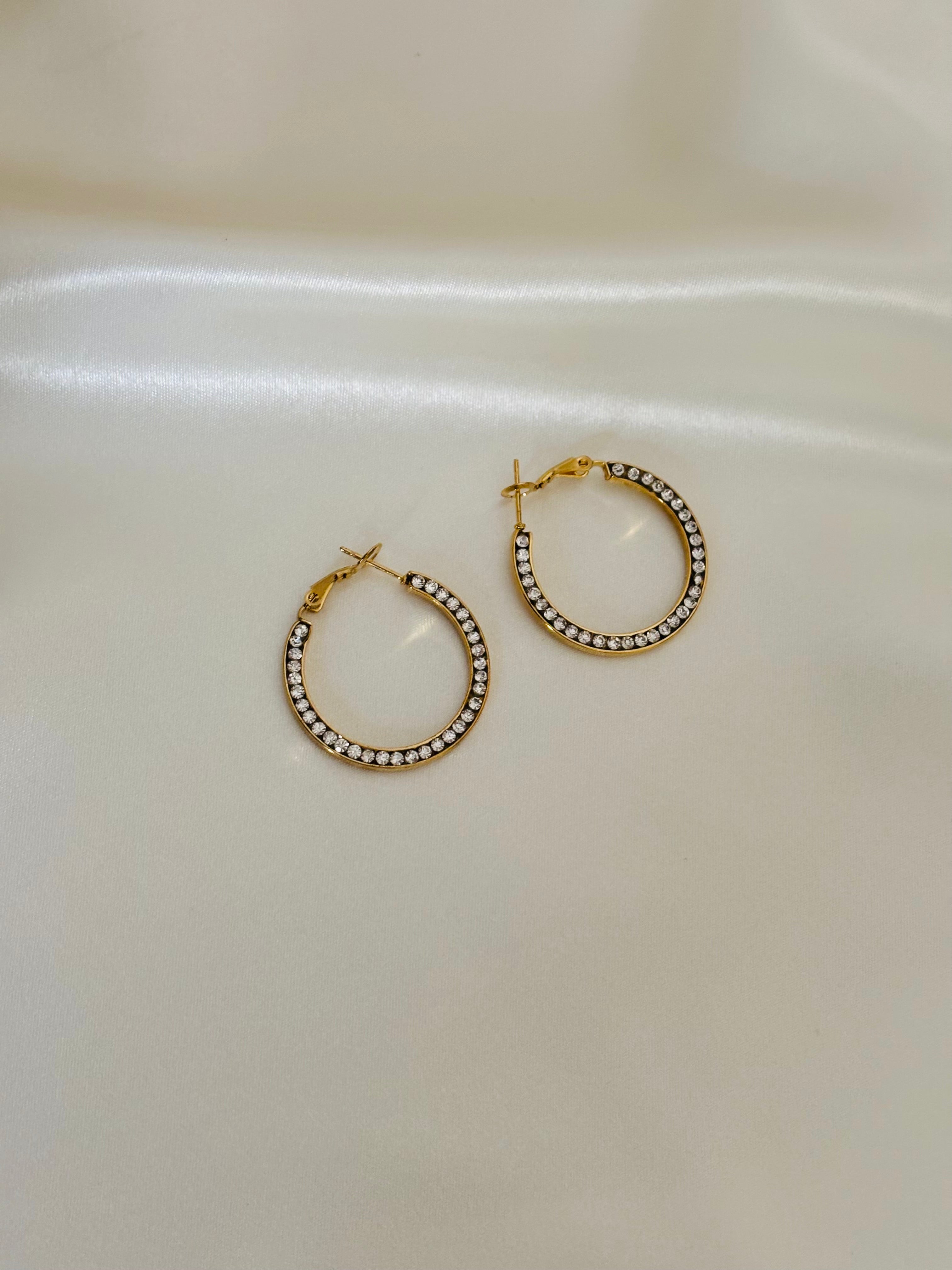 Heron hoop earring