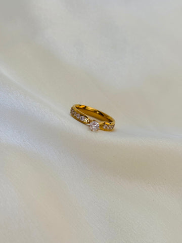 Amara ring