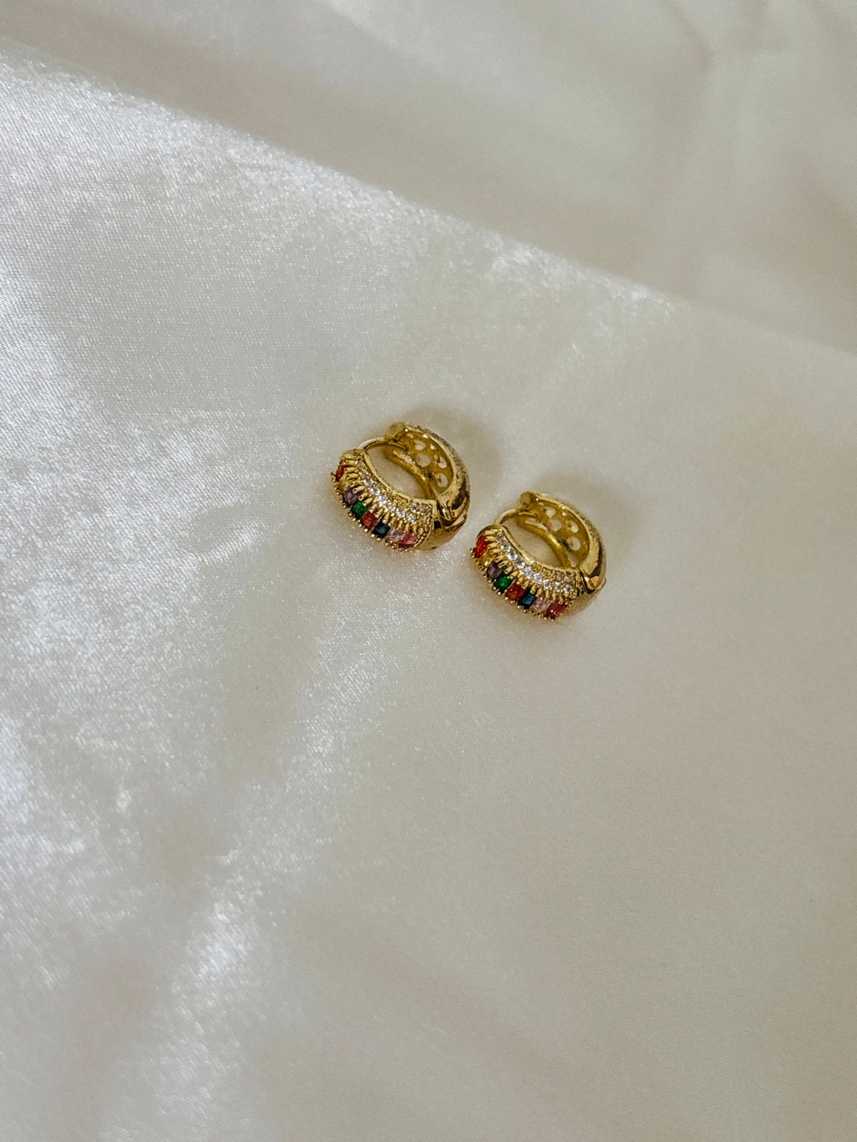 Multi tennis hoop earring