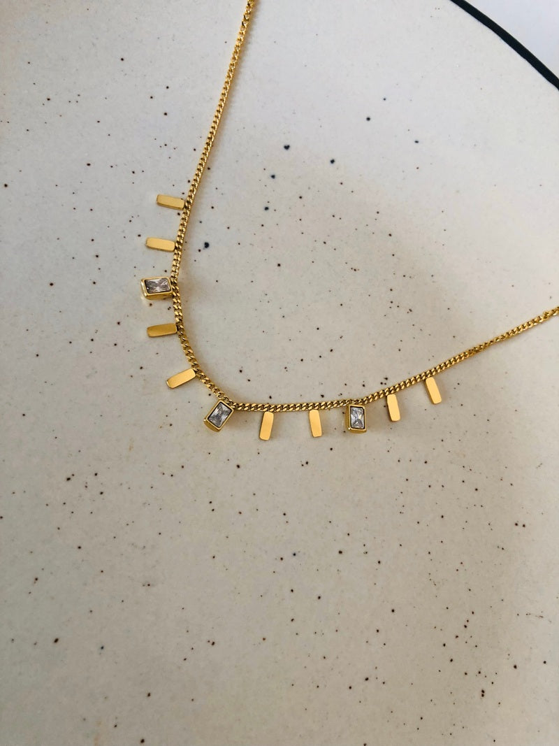 Drew Necklace