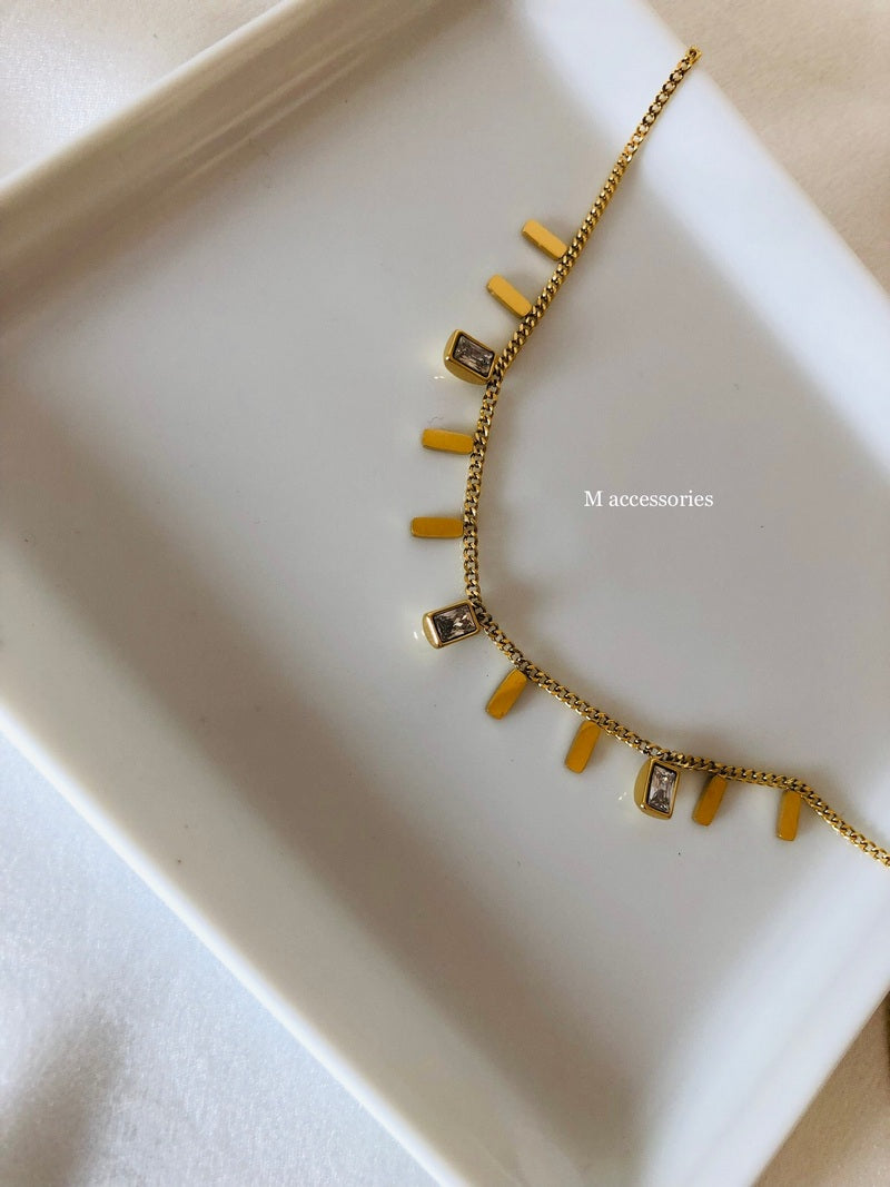 Drew Necklace