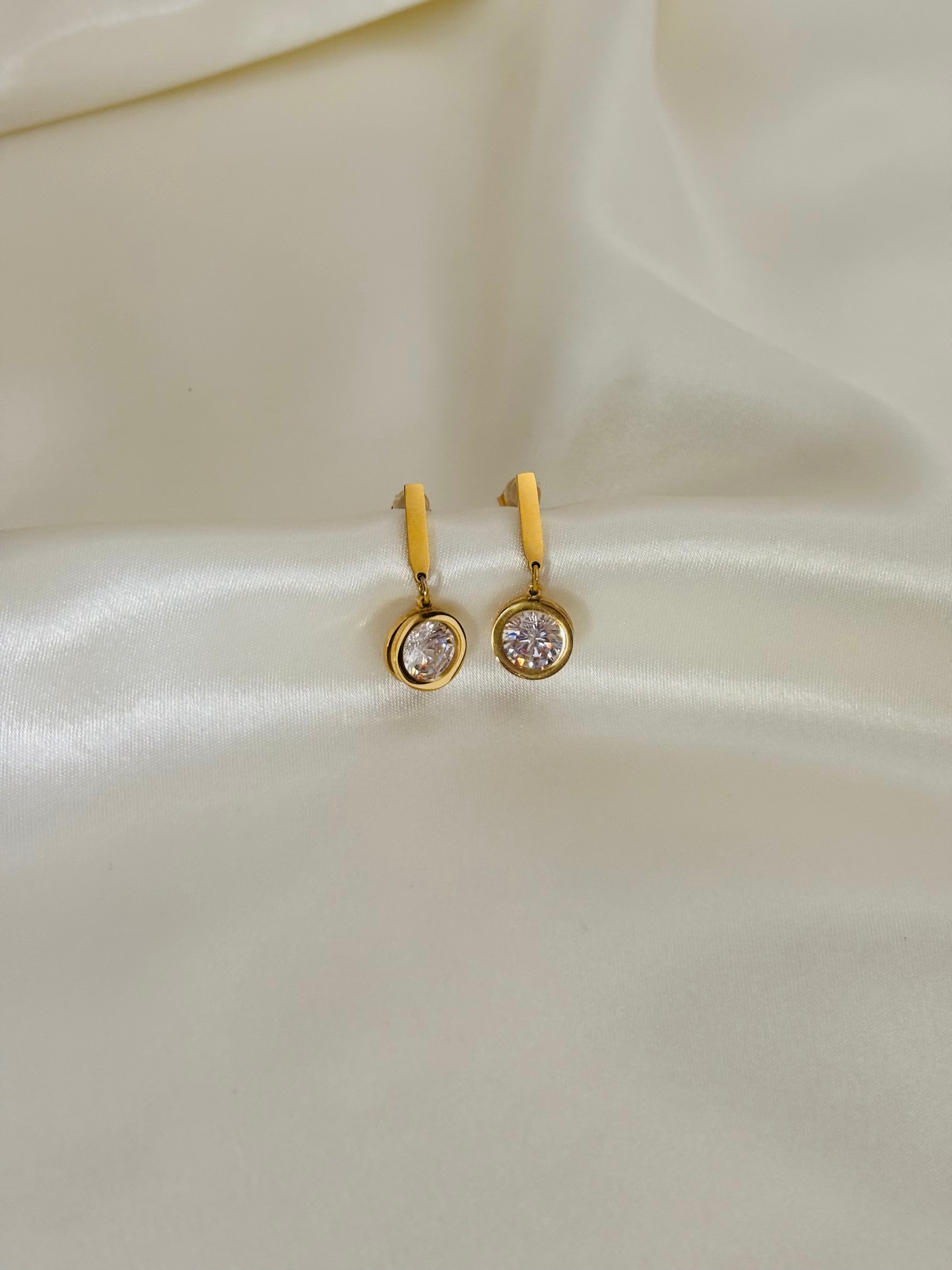Disc ball earring