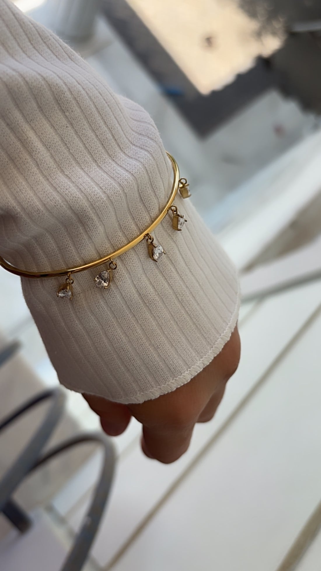 Matilda droplet bracelet