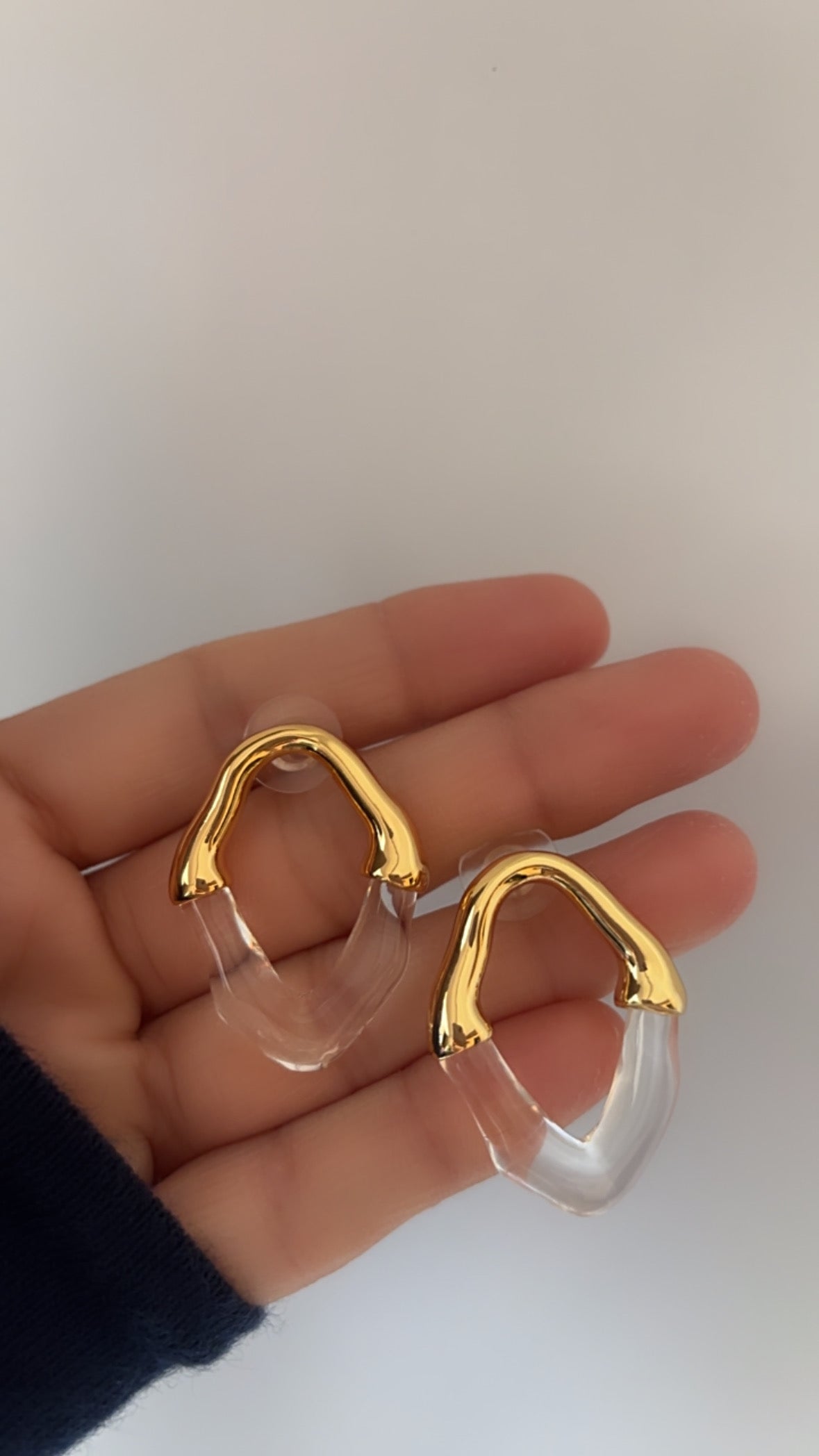 Transparent earring