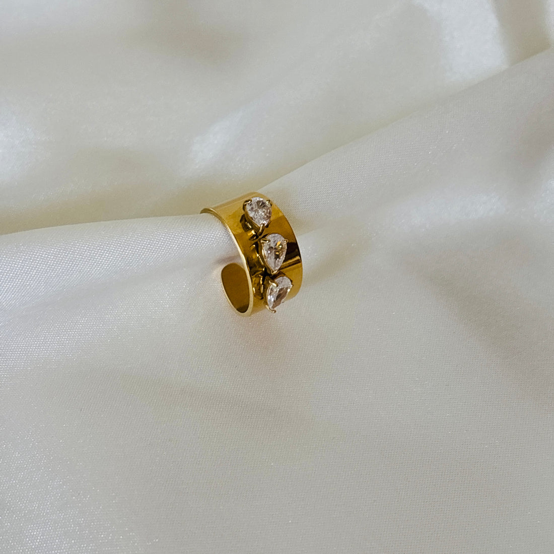 Helena ring