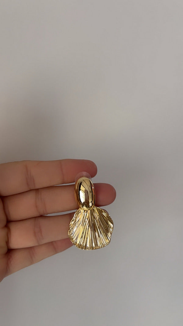Fan Earring