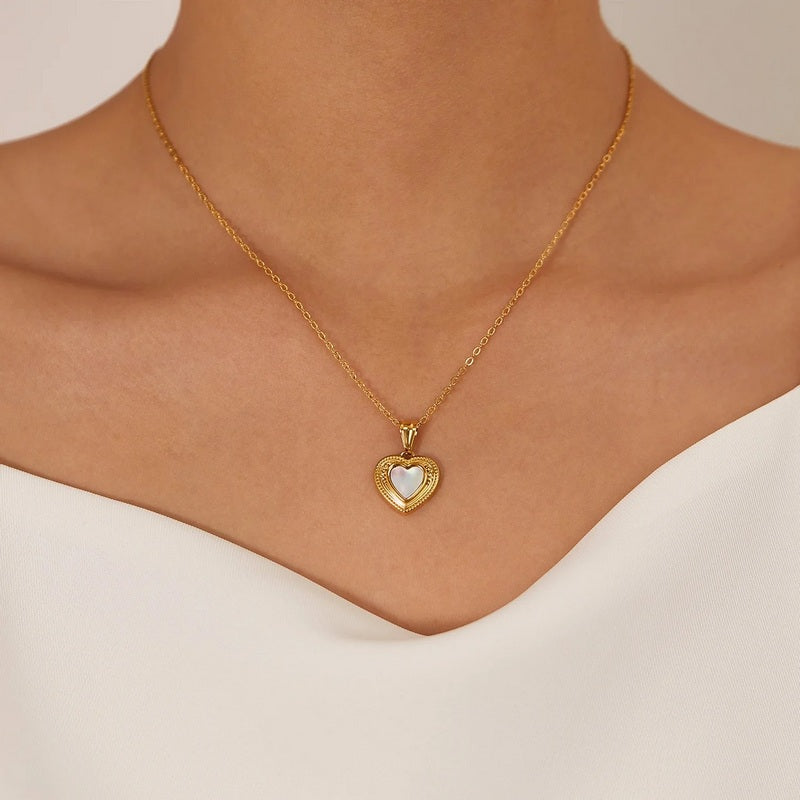 Hugo Necklace