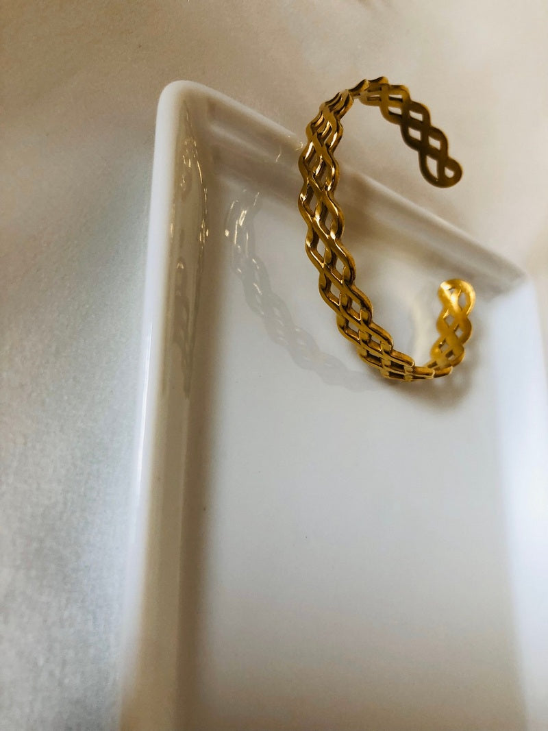 Net Hand Cuff