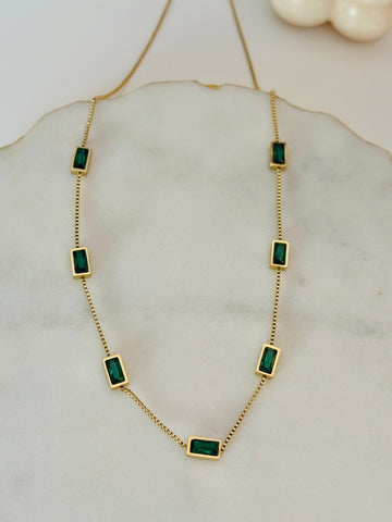 Nora Emerald Necklace