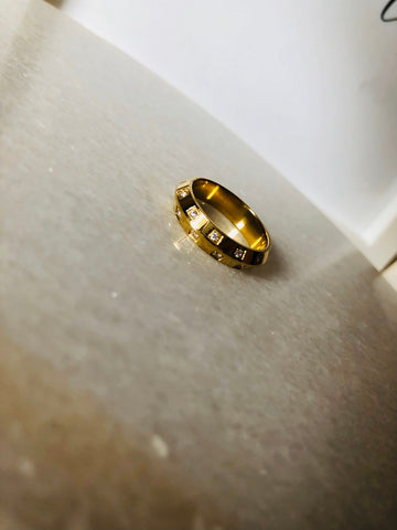 Raichel Ring