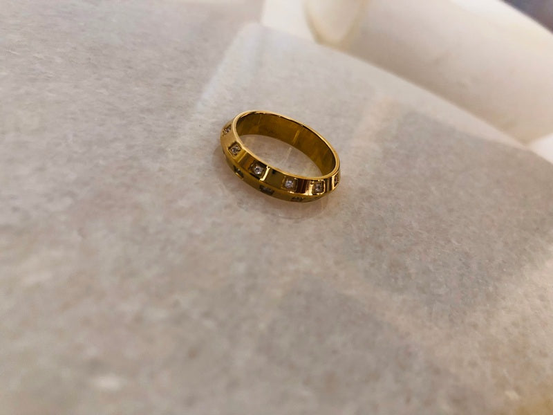 Raichel Ring