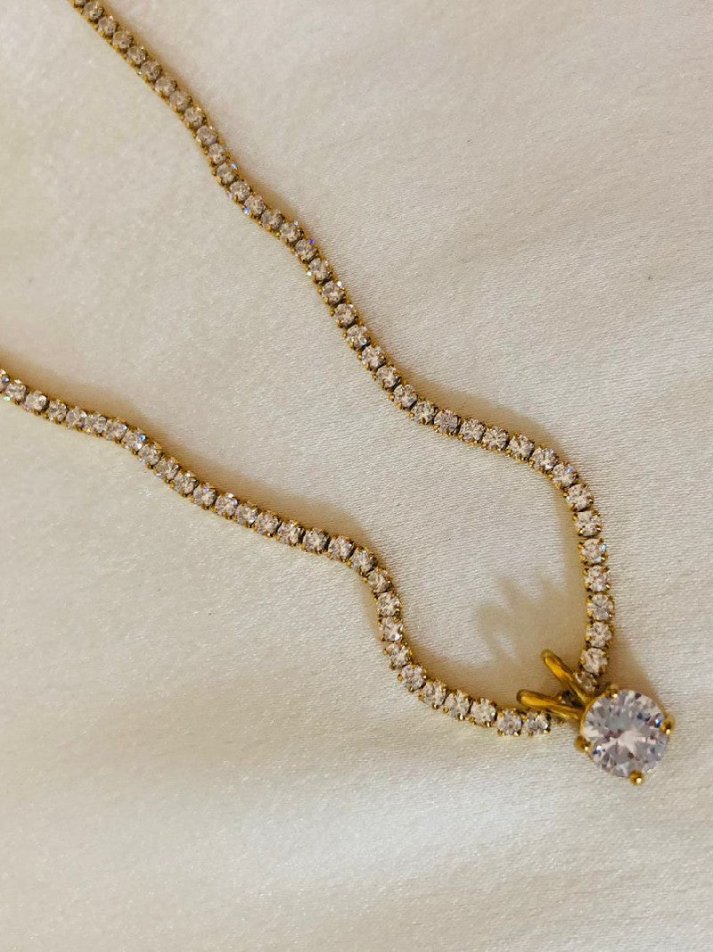 Snowdrop Necklace