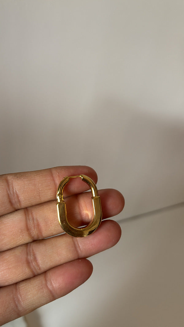 Tiffany Hoop