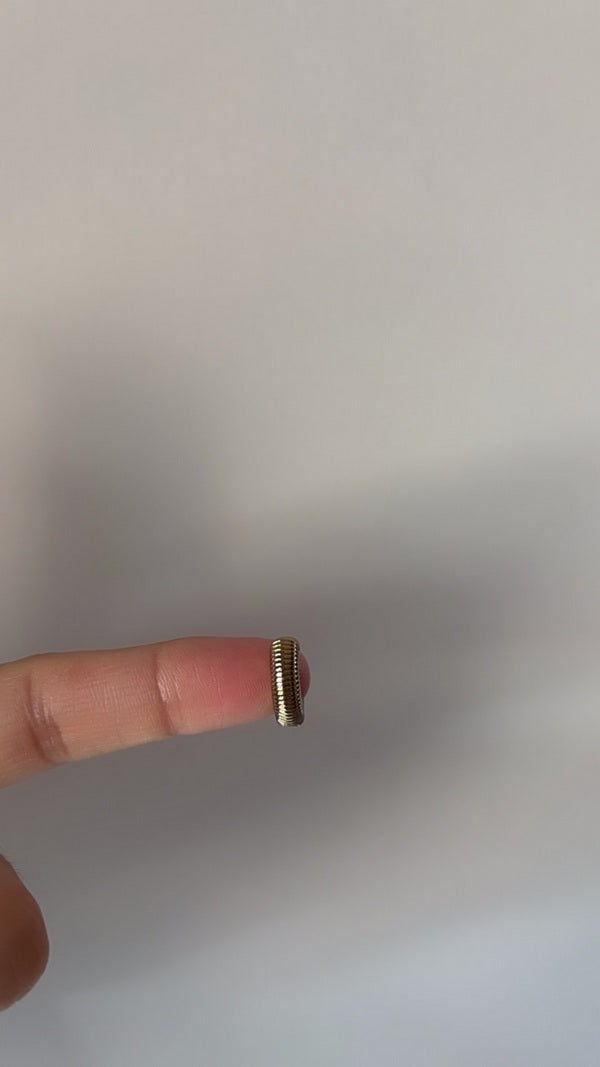 Wire Twisted Hoop